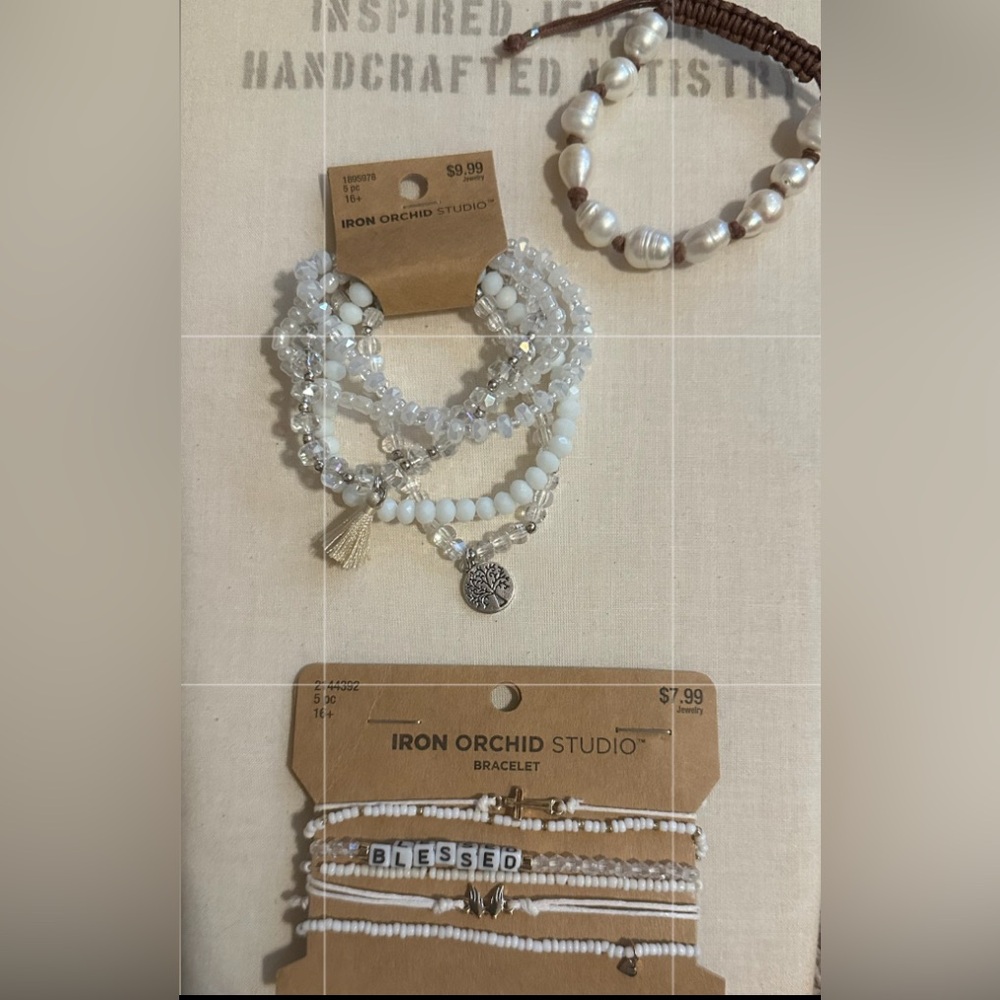 New Bundle of 2 packs of 5 pc bracelets & 1 single adjustable pearl bracelet